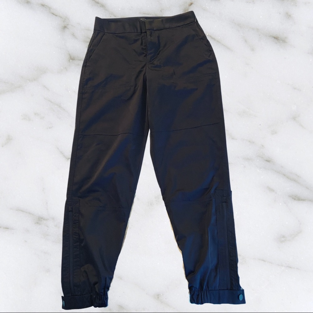 NWT Black Athleta Radiant Jogger